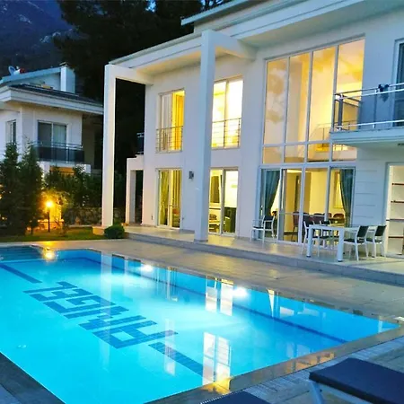 فيلة Oludeniz Ovacik